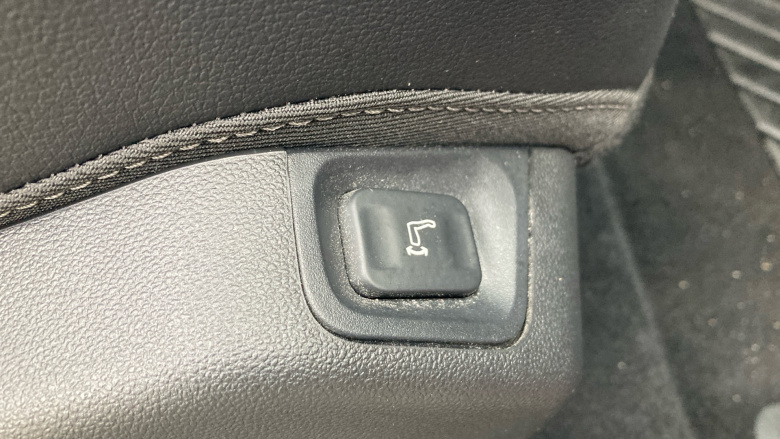 Vauxhall Grandland 1.2 Turbo Ultimate 5dr Petrol Hatchback